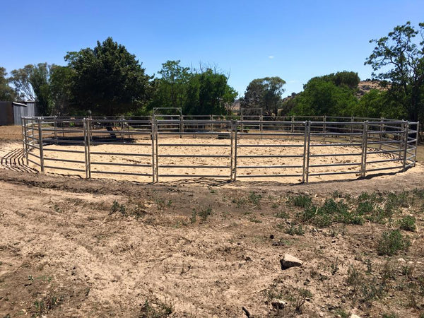 12m Horse Round Yard